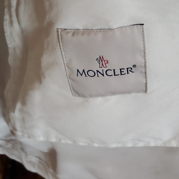 Moncler light jacket - Picture 6 of 7